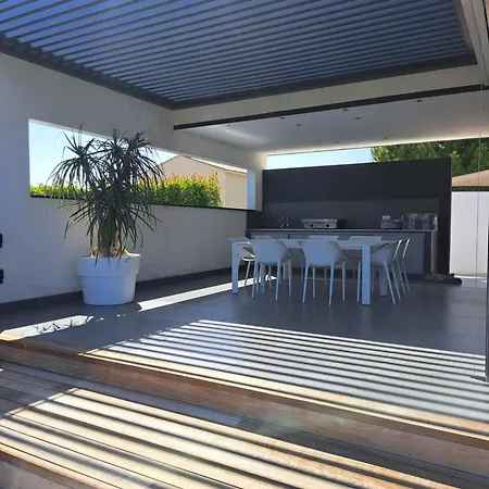 L'ecrin Contemporain Nages-et-Solorgues