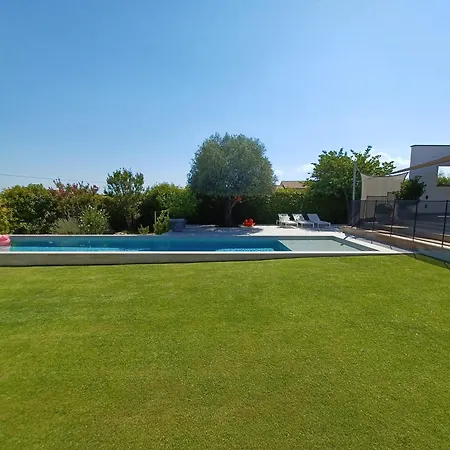 L'ecrin Contemporain Villa Nages-et-Solorgues