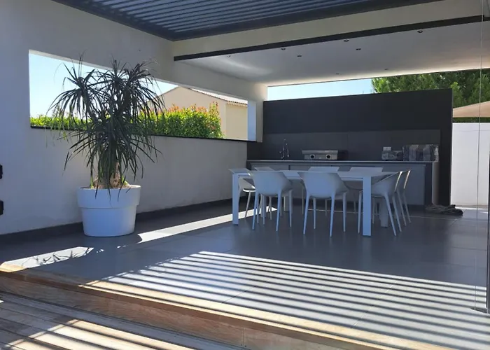 L'ecrin Contemporain Nages-et-Solorgues